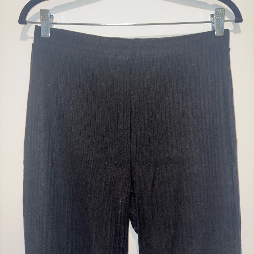 Forever 21 Black Velvet Ribbed Flare Pants - Picture 2 of 6